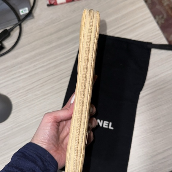 Chanel Cambon Organizer! With Dustbag - Picture 5 of 12
